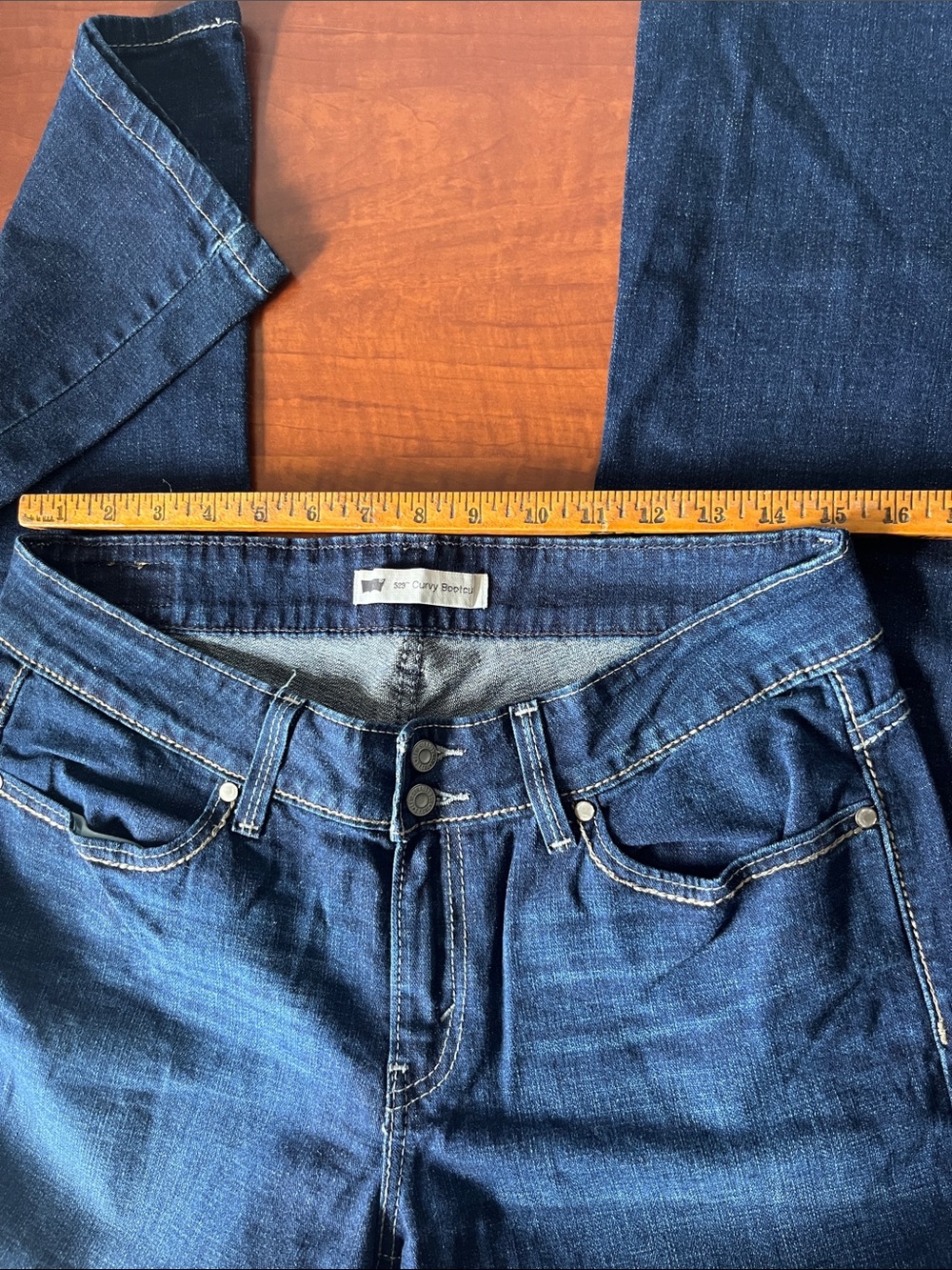Levi’s 529 Curvy Bootcut Women's Dark Blue Jeans Contrast Stitching Sz 12 31x32 - Picture 3 of 11